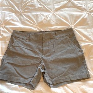 Tommy Hilfger navy blue & white dress shorts